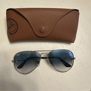 Ray ban aviator